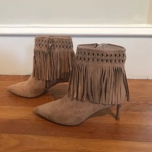 Ankle Boots with fringe (Mango)